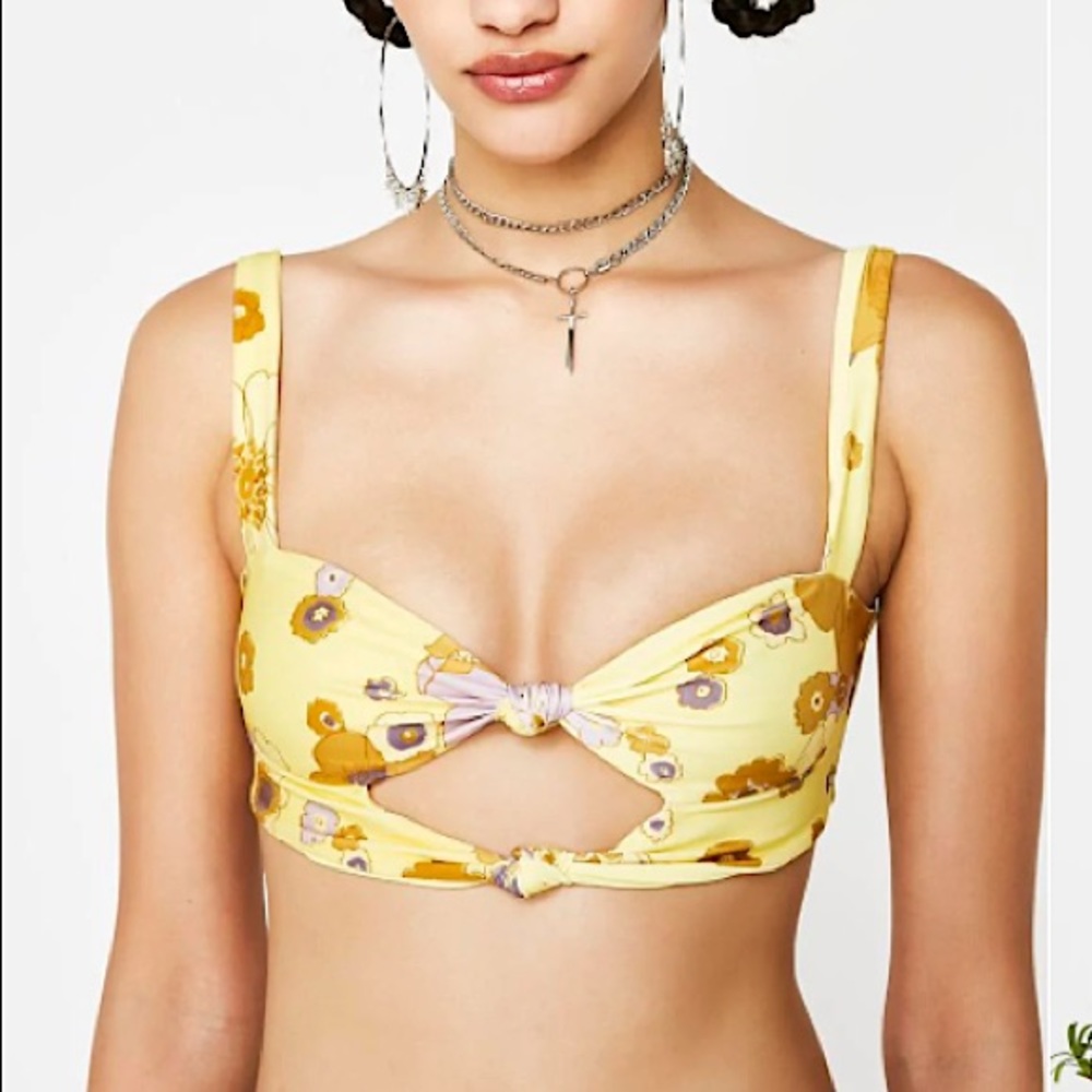 for love and lemons lillian knot top🌻